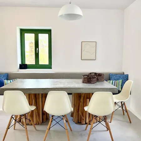 Paros Front House Ferienhaus