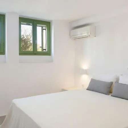 Ferienhaus Paros Front House