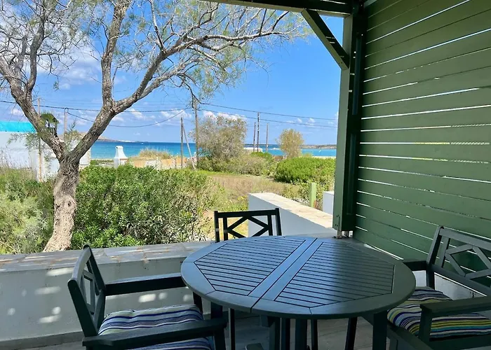 Nyaraló Paros Front House